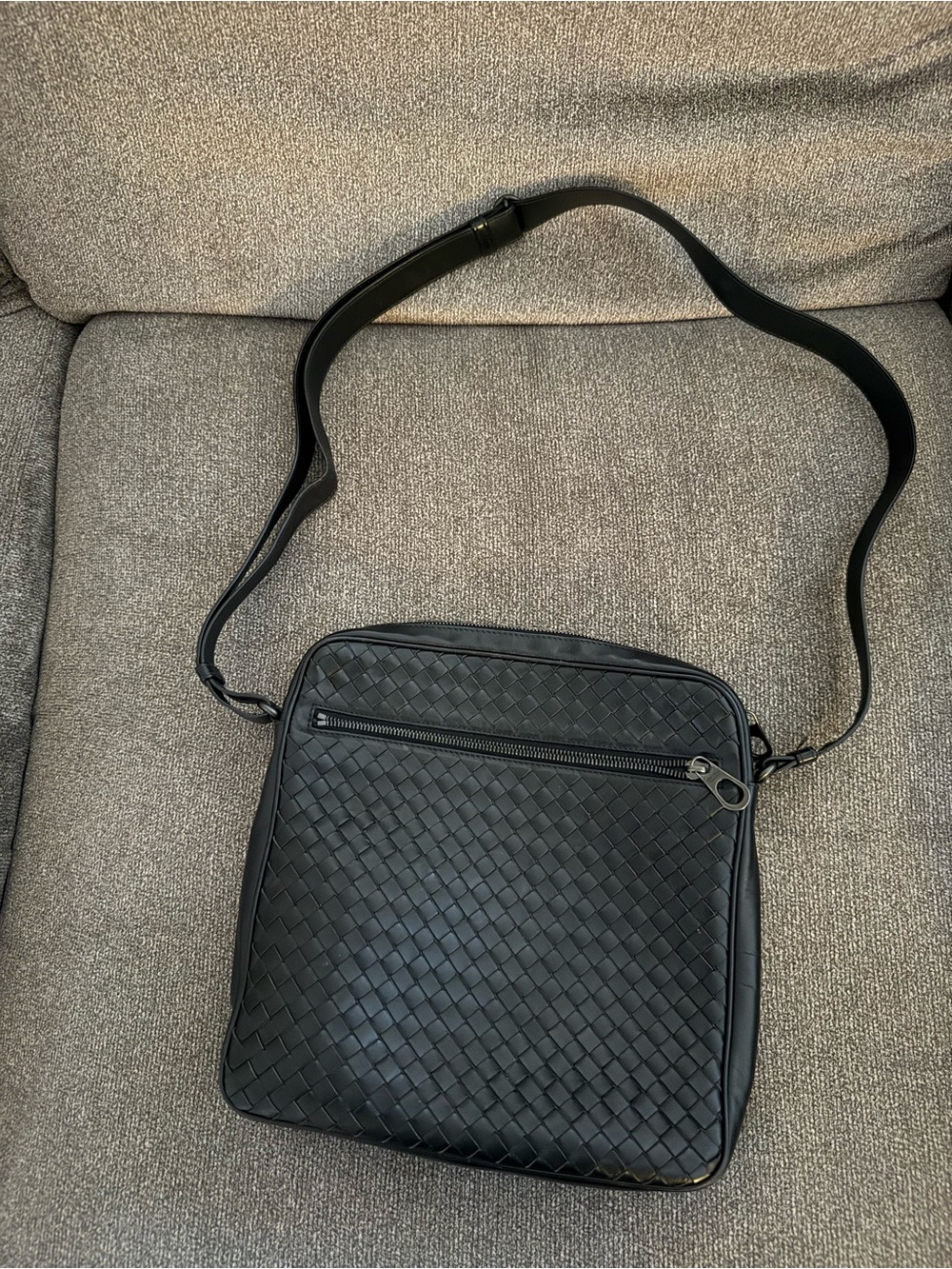 Bottega Veneta Tambura Intrecciato Leather Crossbody | Black